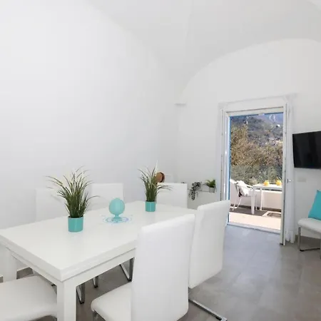 B&B Positano Frühstückspension 3*