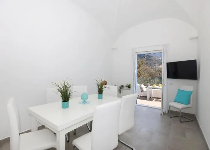 B&B Positano Frühstückspension 3*